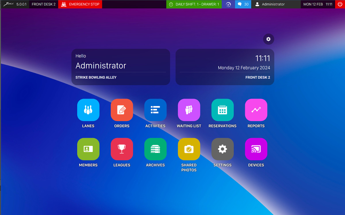 Genie v5 Oberfläche — Startbildschirm mit Modulen