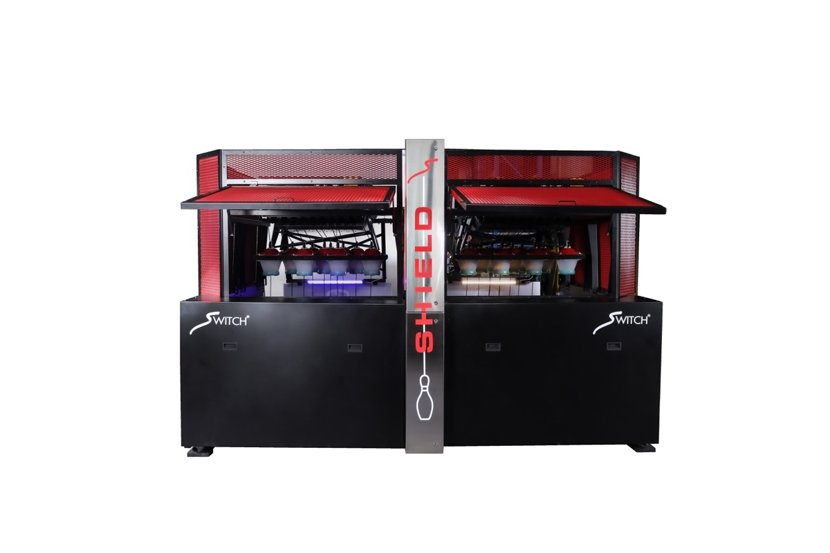 SHIELD geschlossene Ansicht mit Switch-Branding